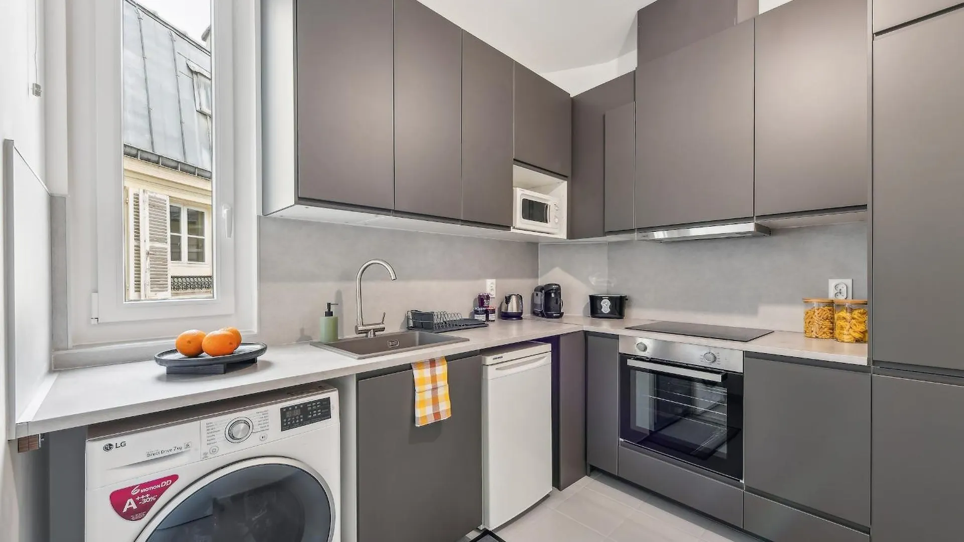 Galeries Lafayette Haussmann - 1Br - Cityapartmentstay Párizs 0*,  Franciaország